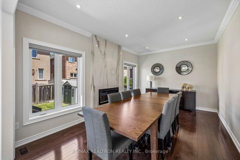 Photo 15 at 18 Hayfield Crescent, Jefferson, Richmond Hill