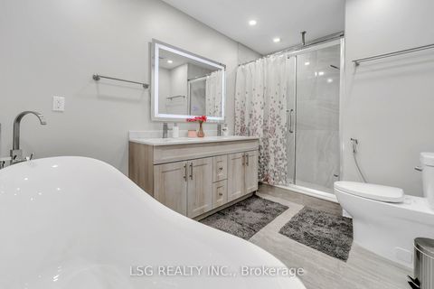 Photo 20 at 629 York Hill Boulevard, Yorkhill, Vaughan