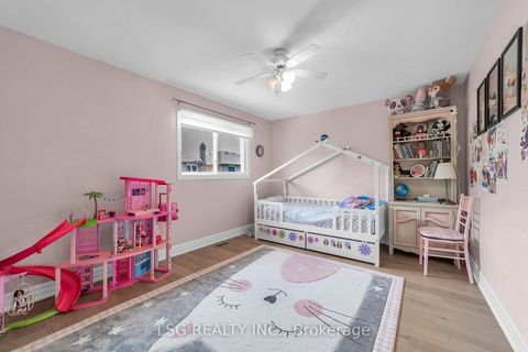 Photo 26 at 629 York Hill Boulevard, Yorkhill, Vaughan