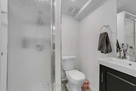 Photo 40 at 629 York Hill Boulevard, Yorkhill, Vaughan
