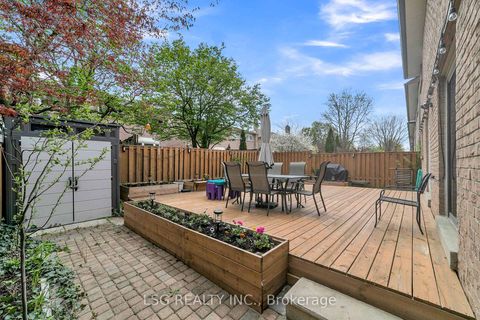 Photo 43 at 629 York Hill Boulevard, Yorkhill, Vaughan