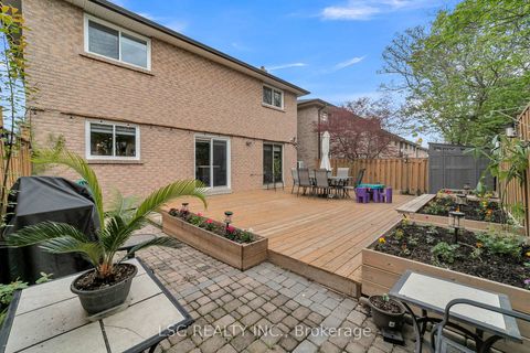 Photo 45 at 629 York Hill Boulevard, Yorkhill, Vaughan