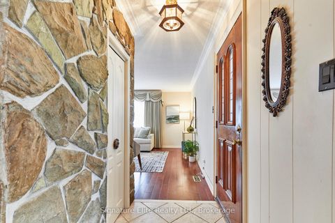 Photo 6 at 137 Haileybury Drive, Bendale, Toronto