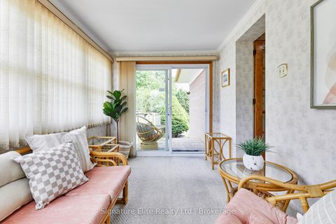 Photo 18 at 137 Haileybury Drive, Bendale, Toronto