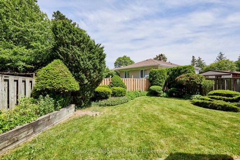 Photo 21 at 137 Haileybury Drive, Bendale, Toronto