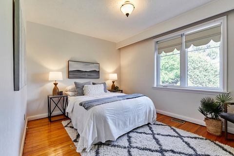 Photo 24 at 137 Haileybury Drive, Bendale, Toronto