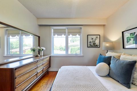 Photo 27 at 137 Haileybury Drive, Bendale, Toronto