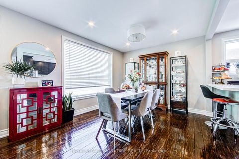Photo 5 at 135 Rangoon Road, West Deane, Toronto
