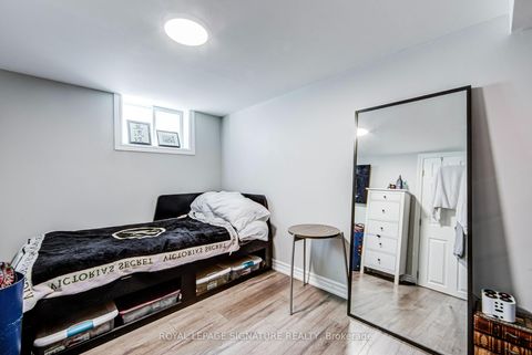 Photo 19 at 135 Rangoon Road, West Deane, Toronto