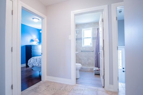 Photo 15 at 19 Battersea Crescent, Maple Leaf, Toronto