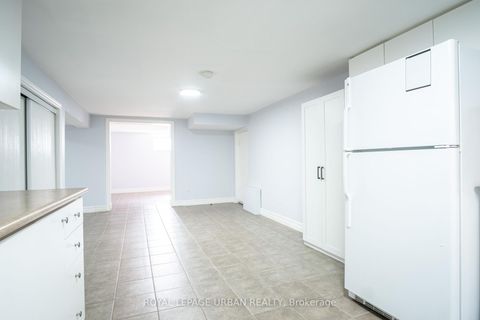 Photo 25 at 19 Battersea Crescent, Maple Leaf, Toronto