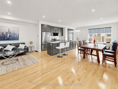 Photo 7 at 85 Causland Lane, Devonsleigh, Richmond Hill