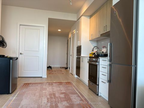 Photo 14 at B-3011 - 50 Upper Mall Way, Brownridge, Vaughan