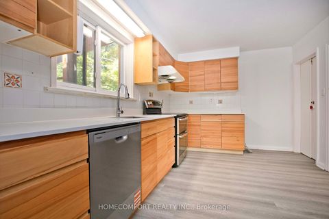 Photo 8 at 247 Parkview Avenue, Willowdale East, Toronto