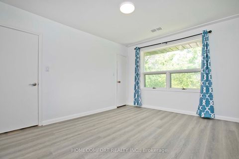 Photo 14 at 247 Parkview Avenue, Willowdale East, Toronto