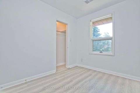 Photo 19 at 247 Parkview Avenue, Willowdale East, Toronto