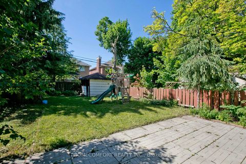 Photo 33 at 247 Parkview Avenue, Willowdale East, Toronto