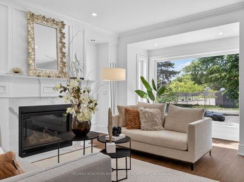 Photo 7 at 382 St Clements Avenue, Lawrence Park South, Toronto