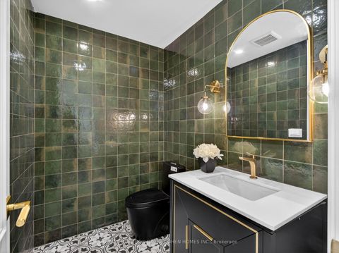 Photo 16 at 382 St Clements Avenue, Lawrence Park South, Toronto