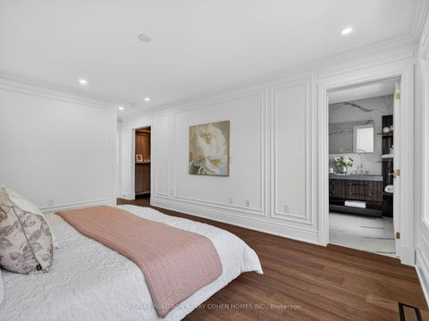 Photo 19 at 382 St Clements Avenue, Lawrence Park South, Toronto