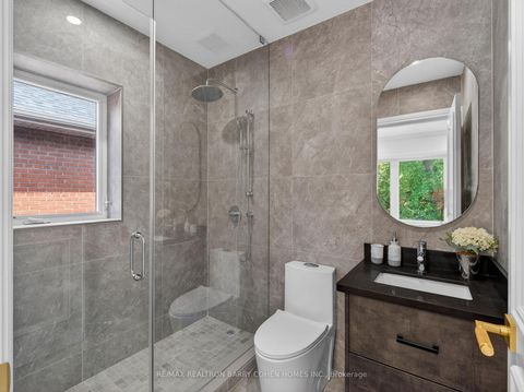 Photo 28 at 382 St Clements Avenue, Lawrence Park South, Toronto