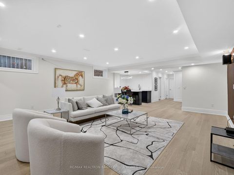 Photo 33 at 382 St Clements Avenue, Lawrence Park South, Toronto