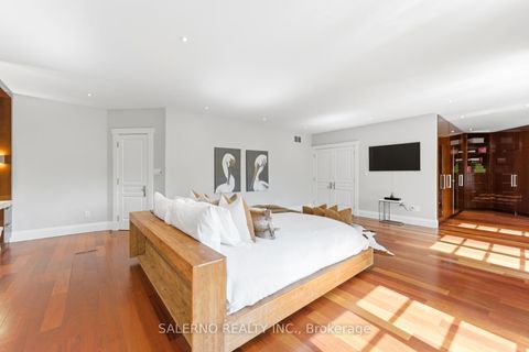 Photo 23 at 32 Daleview Court, Kleinburg, Vaughan