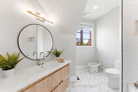 Photo 29 at 32 Daleview Court, Kleinburg, Vaughan