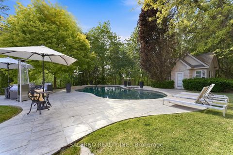 Photo 45 at 32 Daleview Court, Kleinburg, Vaughan