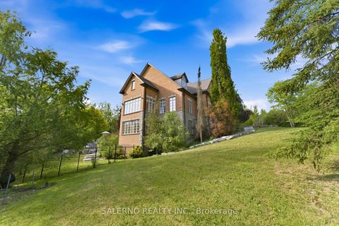 Photo 47 at 32 Daleview Court, Kleinburg, Vaughan