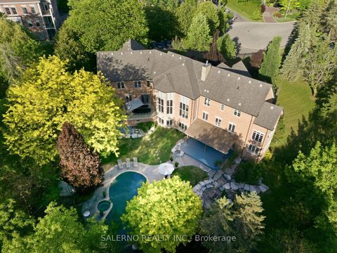 Photo 48 at 32 Daleview Court, Kleinburg, Vaughan