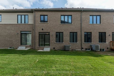 Photo 2 at 86 Kenneth Rogers Crescent, Queensville, East Gwillimbury