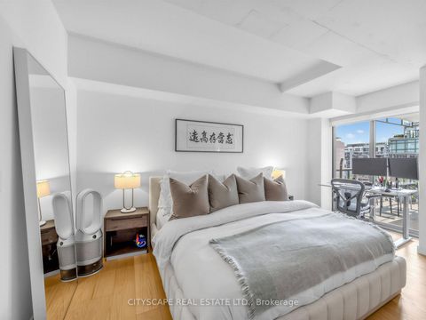 Photo 10 at 924 - 55 Stewart Street, Waterfront Communities C1, Toronto