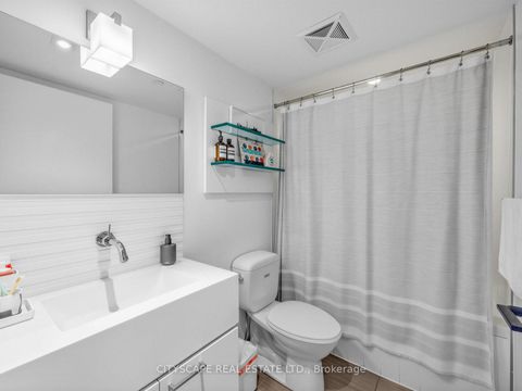 Photo 14 at 924 - 55 Stewart Street, Waterfront Communities C1, Toronto