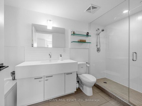 Photo 17 at 924 - 55 Stewart Street, Waterfront Communities C1, Toronto