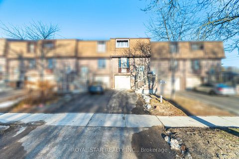 Photo 0 at 3 - 11 Plaisance Road, North Richvale, Richmond Hill