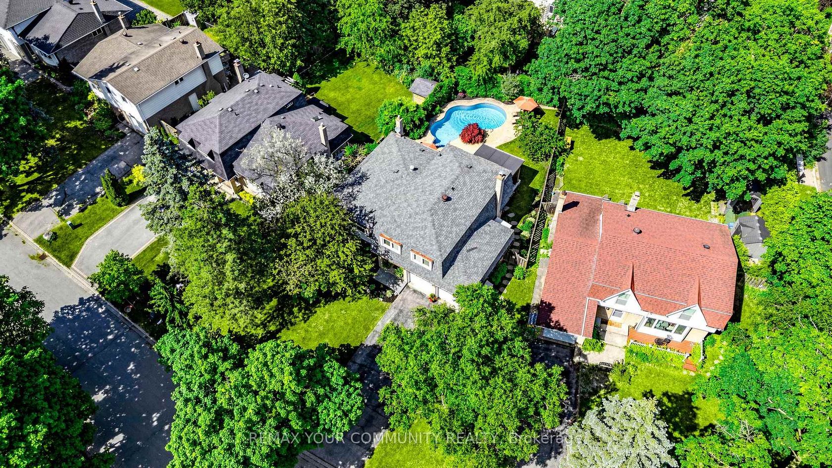 5 Coral Harbour Crescent, Bayview Country Club Estates, Markham 