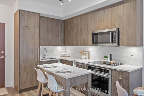 Photo 7 at 330 - 38 Iannuzzi Street, Niagara, Toronto
