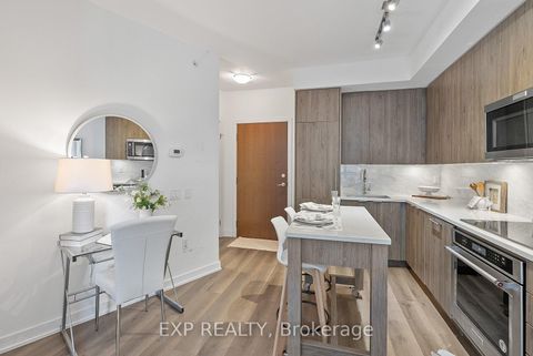 Photo 8 at 330 - 38 Iannuzzi Street, Niagara, Toronto
