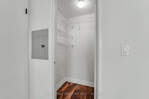 Photo 22 at 406 - 70 Alexander Street, Yonge Corridor, Toronto