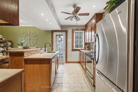 Photo 12 at 114 Mclaughlin Boulevard, McLaughlin, Oshawa