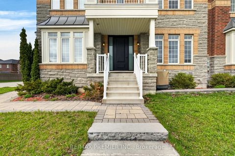 Photo 2 at 66 Red Tree Drive, Kleinburg, Vaughan