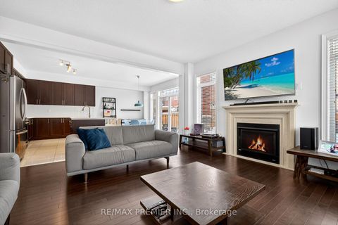 Photo 14 at 66 Red Tree Drive, Kleinburg, Vaughan