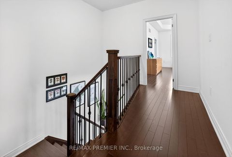Photo 17 at 66 Red Tree Drive, Kleinburg, Vaughan