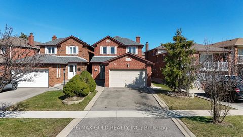 Photo 1 at 115 Misty Meadow Drive, East Woodbridge, Vaughan
