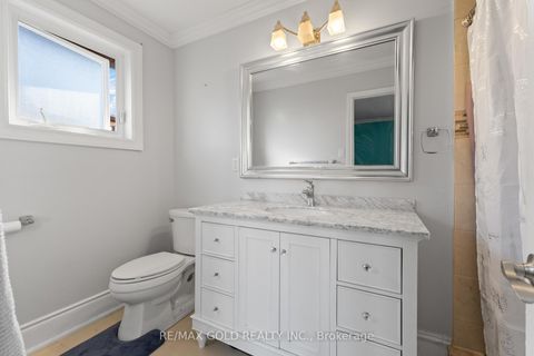 Photo 24 at 115 Misty Meadow Drive, East Woodbridge, Vaughan