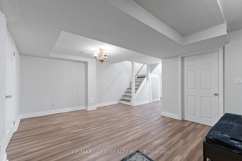 Photo 38 at 115 Misty Meadow Drive, East Woodbridge, Vaughan