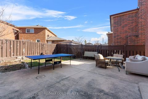 Photo 43 at 115 Misty Meadow Drive, East Woodbridge, Vaughan