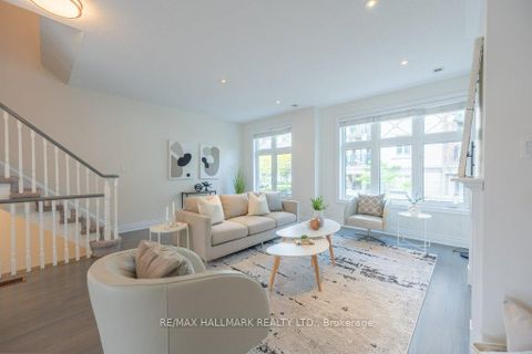 Photo 8 at 3 Chimes Lane, Queensway, Toronto
