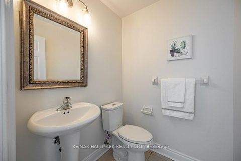 Photo 15 at 3 Chimes Lane, Queensway, Toronto